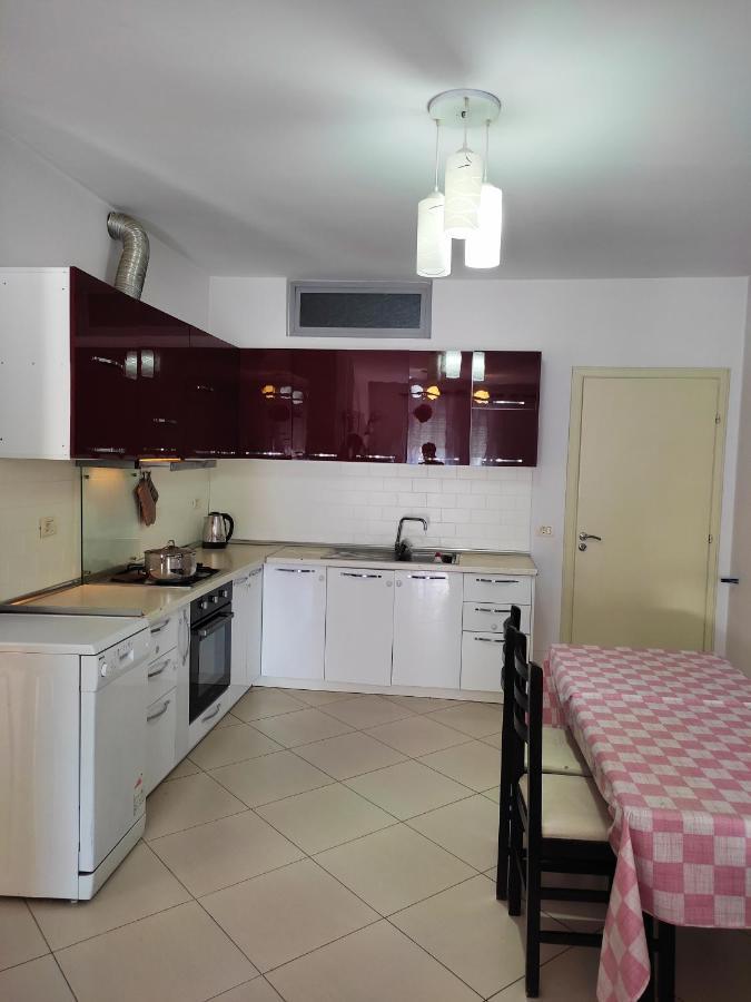 Alpha City Center Apartment Shkoder Luaran gambar
